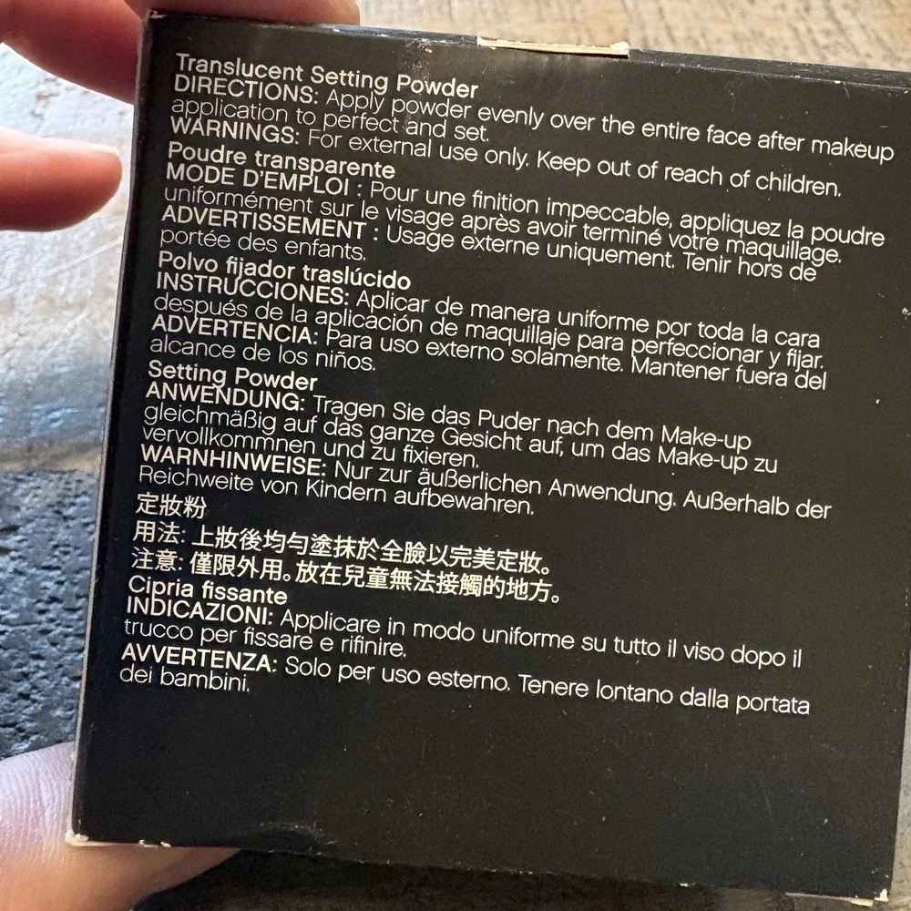Younique Touch Behold TRANSLUCENT SETTING POWDER O.37 Oz NEW IN BOX Sealed